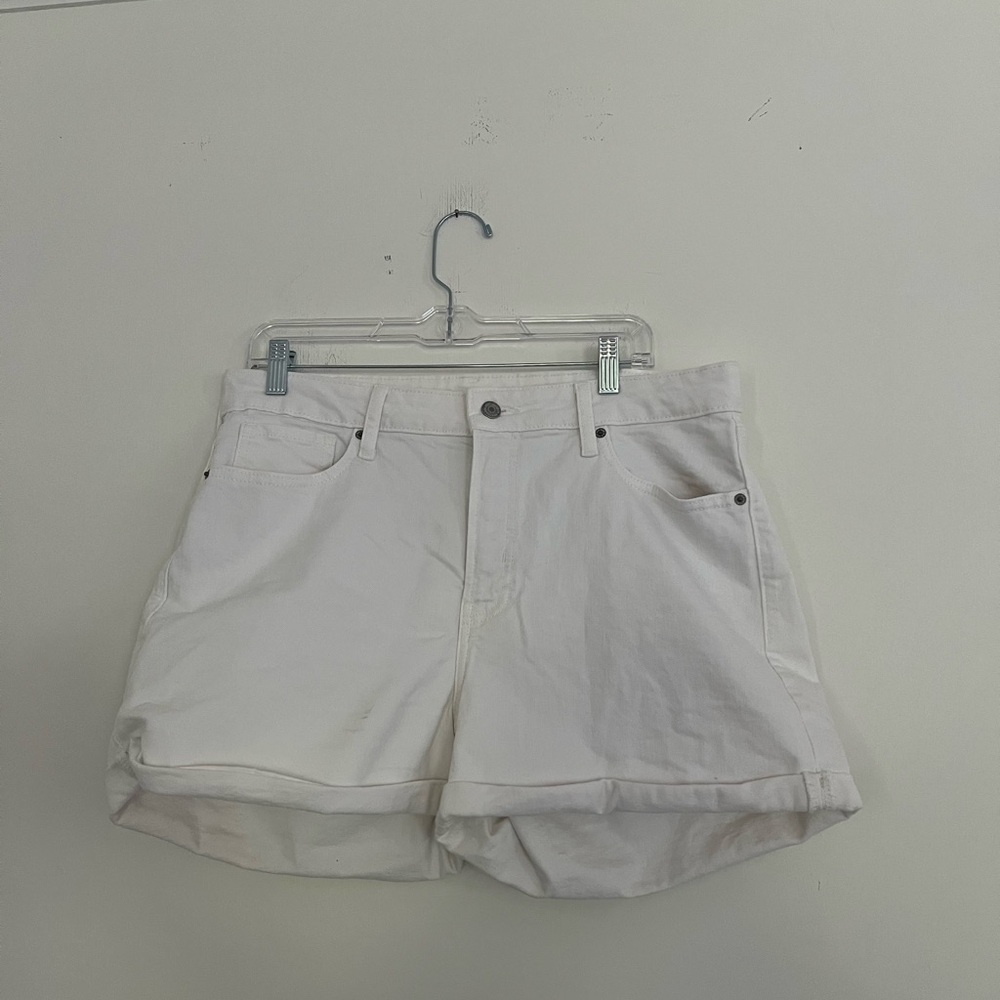 Old Navy “OG Straight Jean short” white denim size 14